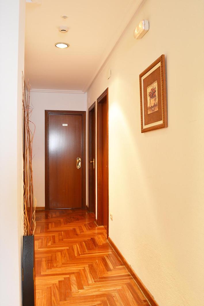 Hotel Os Caracoles Pereiro de Aguiar Buitenkant foto